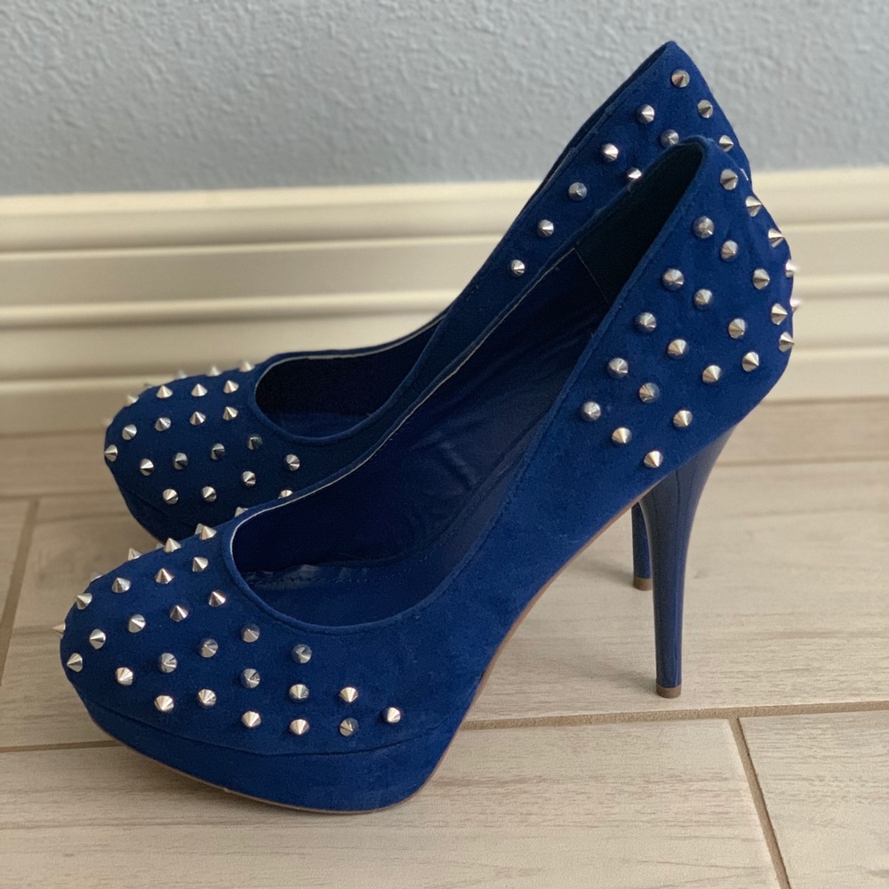 Blue studded heals - Picture 2 of 7